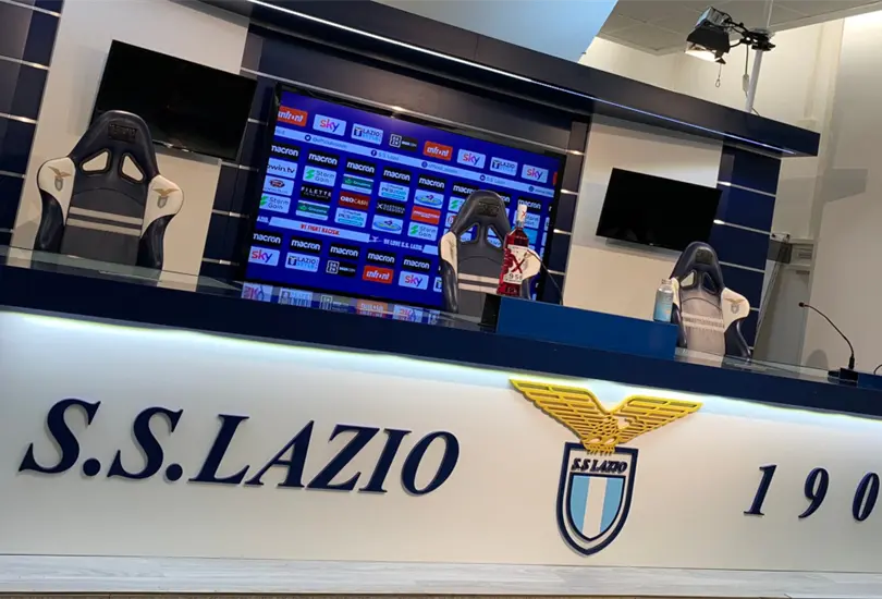 Lazio contrata a futbolista que en su vida había jugado futbol Lazio contrata a futbolista que en su vida había jugado futbol