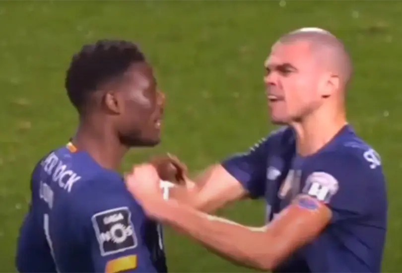 Pepe se pelea con compa&ntilde;ero en el Porto; Marches&iacute;n tuvo que calmarlo
