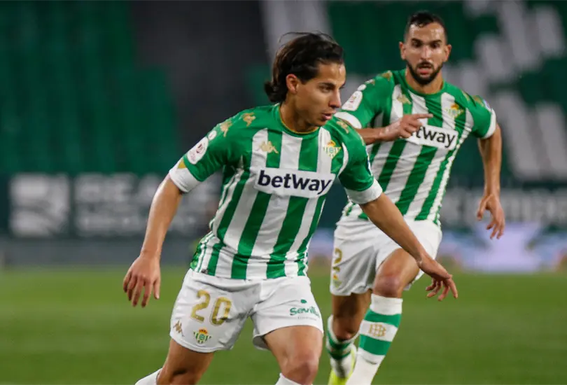 La falla de Diego Lainez: solo frente al portero en Copa del Rey La falla de Diego Lainez: solo frente al portero en Copa del Rey