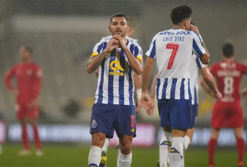 Tecatito Corona y su camino para ser el mejor valorado de la Liga NOS Tecatito Corona y su camino para ser el mejor valorado de la Liga NOS