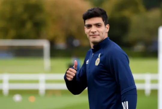 Raúl Jiménez se reintegra con los Wolves tras cirugía de cráneo Raúl Jiménez se reintegra con los Wolves tras cirugía de cráneo
