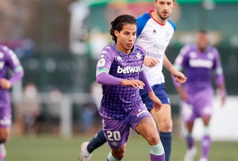 &iquest;Desde cu&aacute;ndo Diego Lainez no iniciaba dos partidos seguidos?
