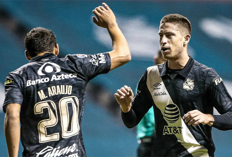 Oribe y Ormeño, protagonistas en el empate del Puebla-Chivas Oribe y Ormeño, protagonistas en el empate del Puebla-Chivas