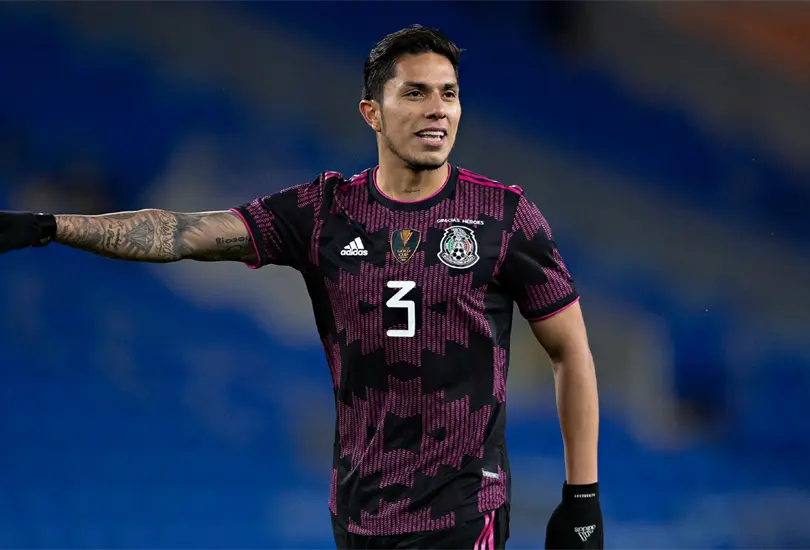 Martino niega que haya vetado a Salcedo del Tri, tras discutir con auxiliar técnico Martino niega que haya vetado a Salcedo del Tri, tras discutir con auxiliar técnico