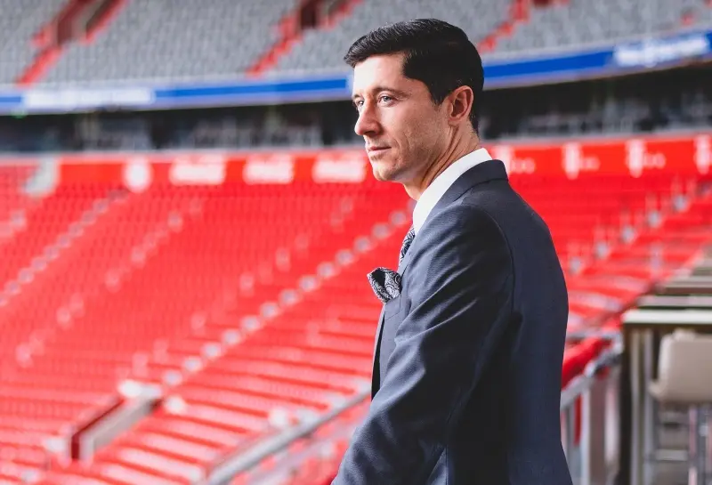 El polaco aún no piensa en ser director técnico (@FCBayernES)