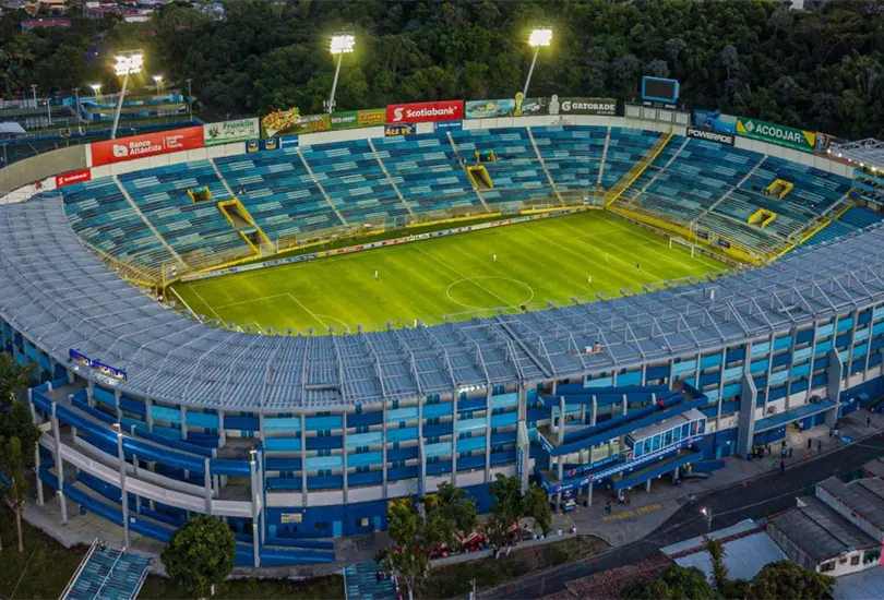 El Cuscatl&aacute;n, un estadio donde el Tri suele conseguir victorias