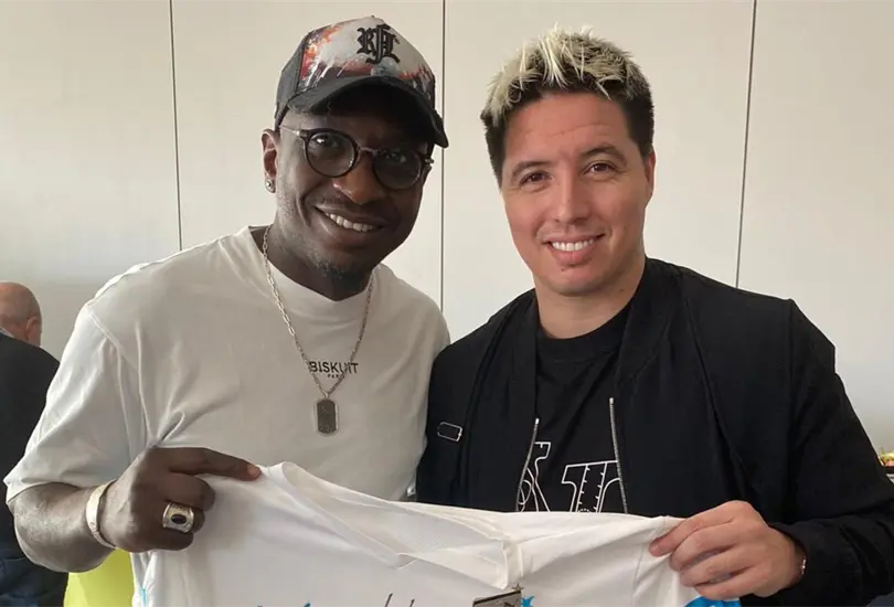 Samir Nasri luce irreconocible a semanas de haberse retirado Samir Nasri luce irreconocible a semanas de haberse retirado