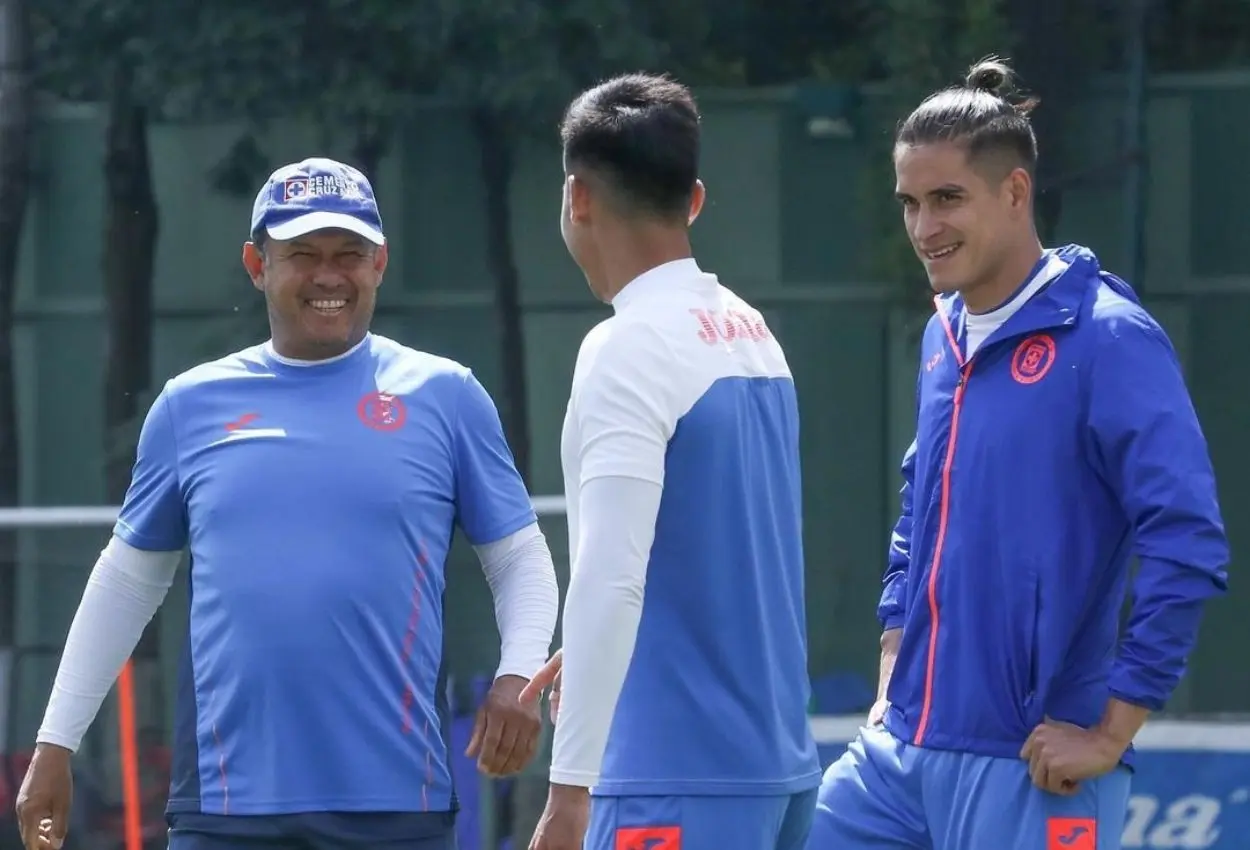 El futbolista uruguayo aseguró que el equipo respalda el proyecto de Juan Reynoso. Foto: Instagram.