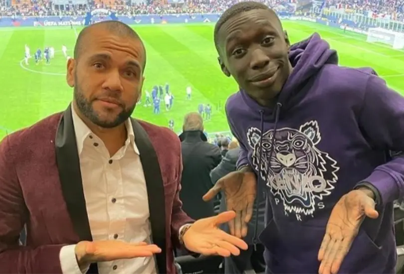 Si el Barcelona me necesita, sólo tiene que llamarme, asegura Dani Alves Si el Barcelona me necesita, sólo tiene que llamarme, asegura Dani Alves