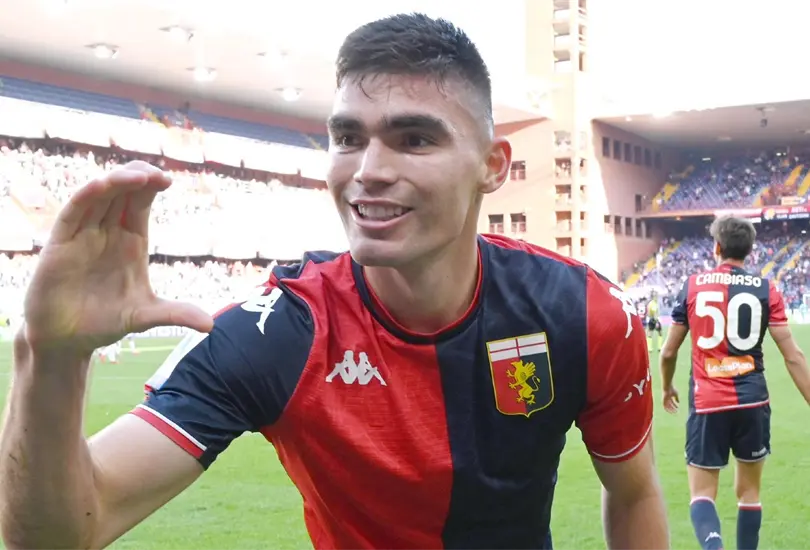Johan V&aacute;squez anota gol de &uacute;ltimo minuto en el empate entre Genoa y Sassuolo