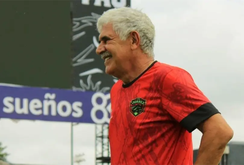 Tuca Ferretti habla sobre presunto inter&eacute;s de Pumas y su retiro