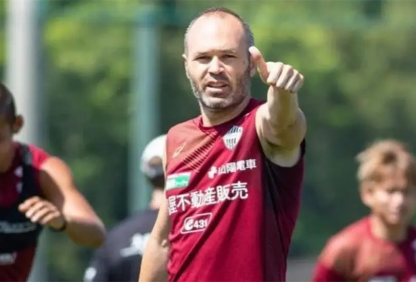 Iniesta dice que el Barcelona tiene todo para ganar el Clásico y LaLiga Iniesta dice que el Barcelona tiene todo para ganar el Clásico y LaLiga