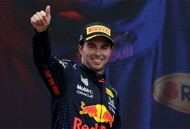 Curiosidades del Checo: Desde chocar su primer auto hasta sus ídolos de la infancia Curiosidades del Checo: Desde chocar su primer auto hasta sus ídolos de la infancia