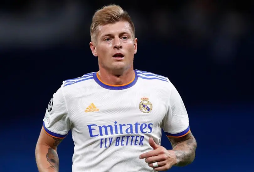 Toni Kroos fichó con el Real Madrid porque el Bayern no quería aumentarle el salario Toni Kroos fichó con el Real Madrid porque el Bayern no quería aumentarle el salario