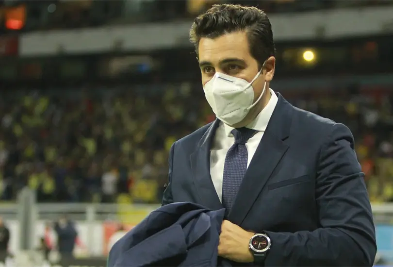 Piojo Herrera sobre Leaño: Está en Chivas por su relación con Amaury Piojo Herrera sobre Leaño: Está en Chivas por su relación con Amaury