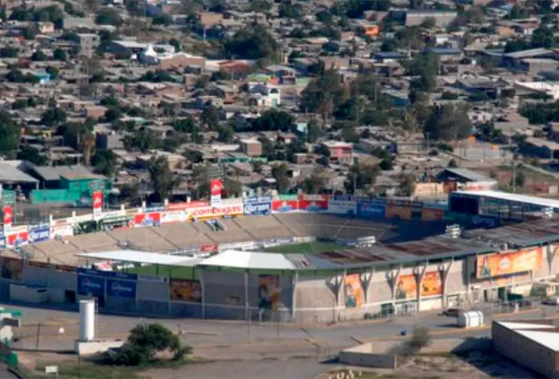 El Estadio Corona era la mayor cantina de Torre&oacute;n, dice Adomaitis