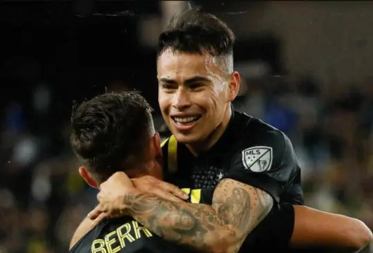 Uno de los goles de la temporada en la MLS cortesía de Lucas Zelarayán