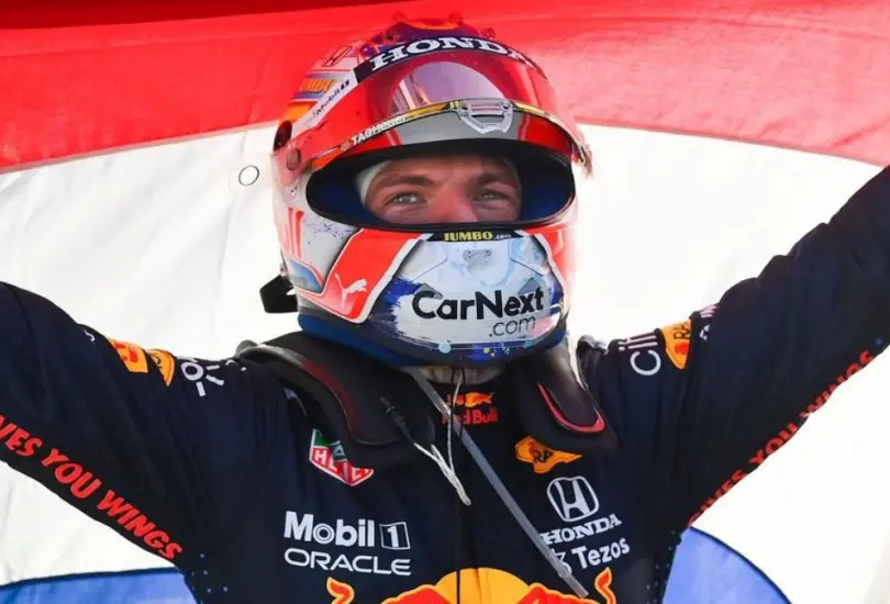 Verstappen no se preocupa si termina primero o segundo en el campeonato de F1 Verstappen no se preocupa si termina primero o segundo en el campeonato de F1
