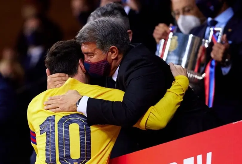 Laporta dice que ten&iacute;a la esperanza que Messi jugara gratis con el Bar&ccedil;a