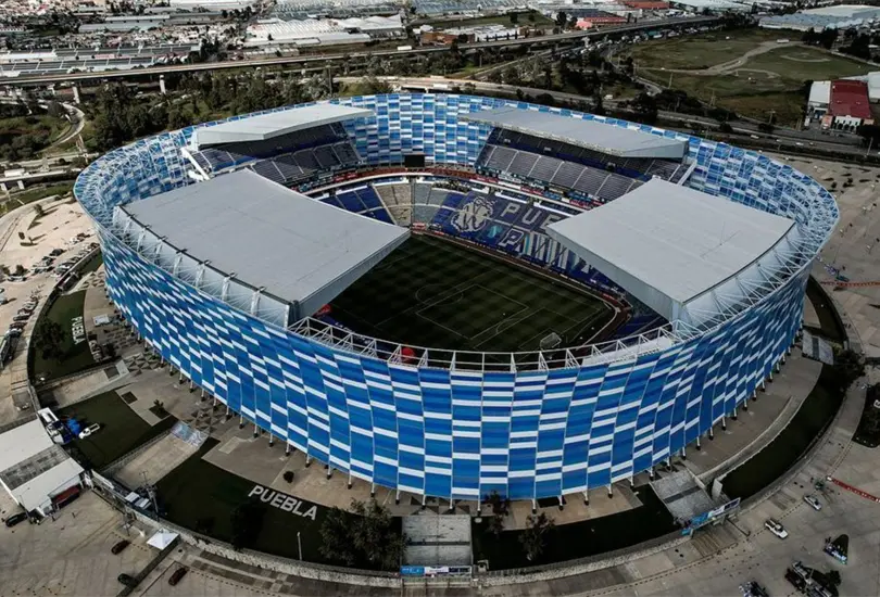 Equipos que jugaron en otro estadio durante la remodelaci&oacute;n del suyo