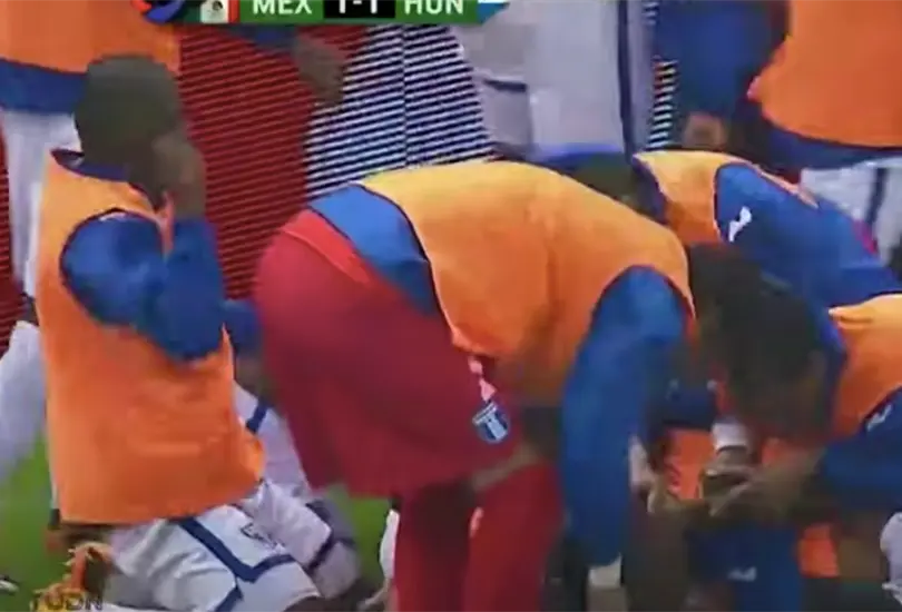 Los sobrevivientes del Aztecazo de Honduras a México en 2013 Los sobrevivientes del Aztecazo de Honduras a México en 2013