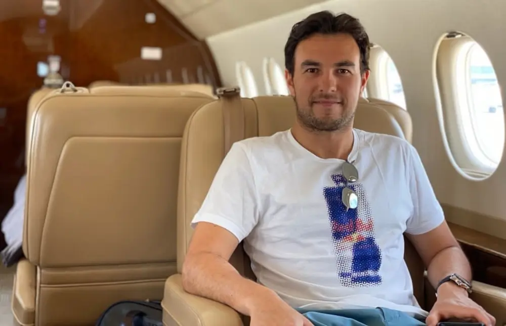 El piloto mexicano ha brillado en la Fórmula Uno. (Instagram @schecoperez)