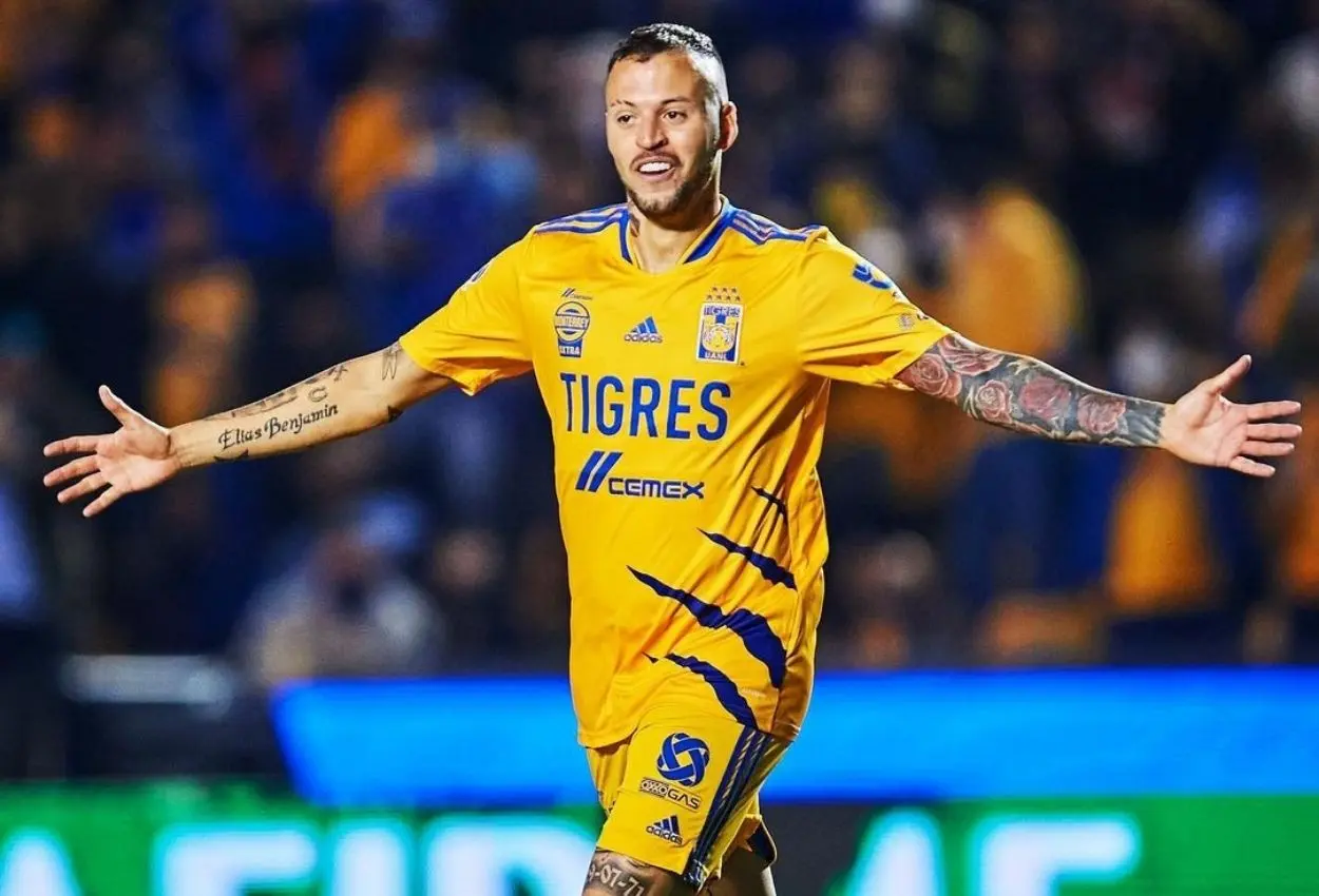 Nico López anotó en un par de ocasiones en el partido ante Bravos. Foto: Instagram Clubtigresoficial.