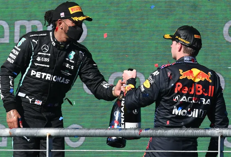Director de Mercedes piensa que un choque podría definir el campeonato de F1 Director de Mercedes piensa que un choque podría definir el campeonato de F1