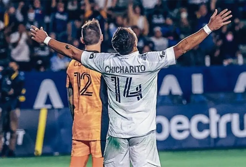 Chicharito anota gol, muy a su estilo, ante el Seattle y aumenta su cuota Chicharito anota gol, muy a su estilo, ante el Seattle y aumenta su cuota