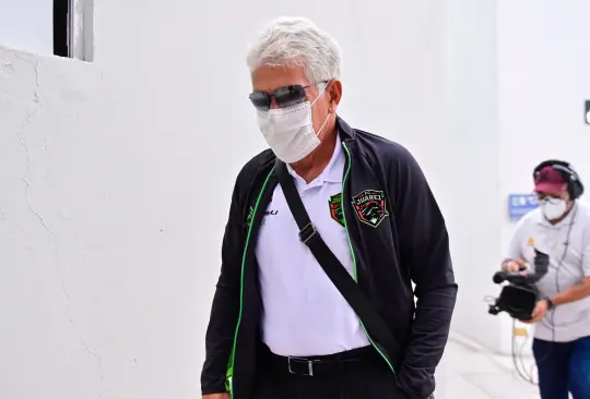 Comisión Disciplinaria anuncia sanción y lanza advertencia para Tuca Ferretti