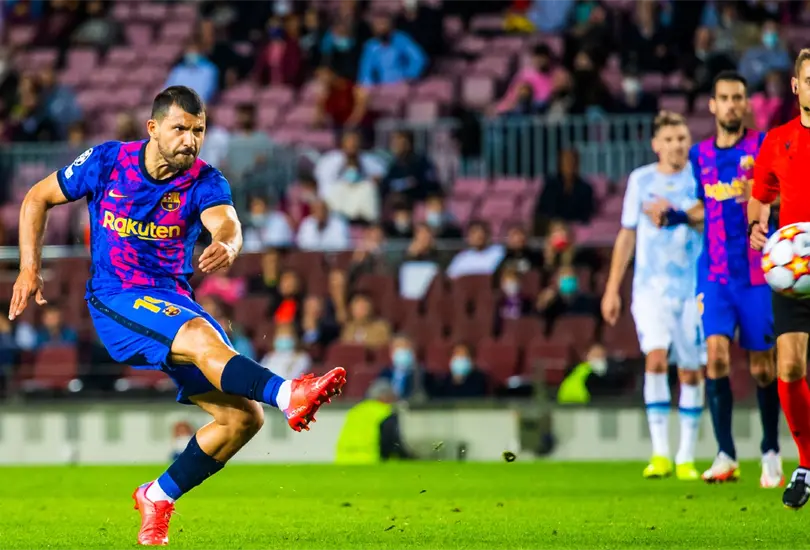 Kun Agüero responde a los rumores de un posible retiro por su problema cardíaco Kun Agüero responde a los rumores de un posible retiro por su problema cardíaco