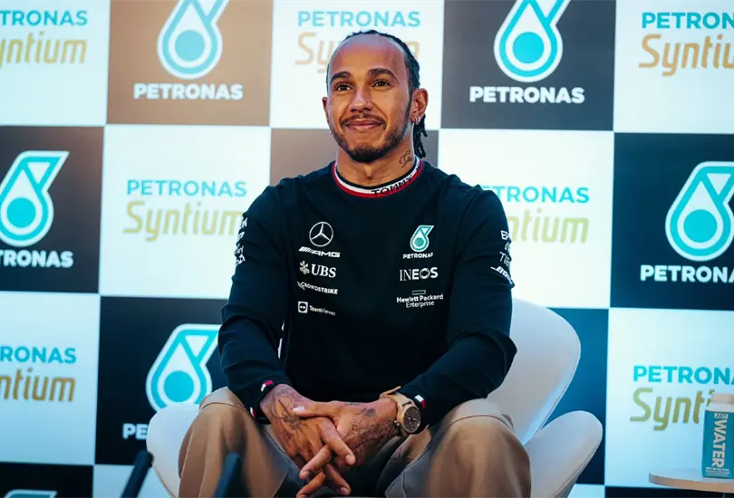 Hamilton, penalizado en el GP de Sao Paulo por cambio de unidad de potencia Hamilton, penalizado en el GP de Sao Paulo por cambio de unidad de potencia