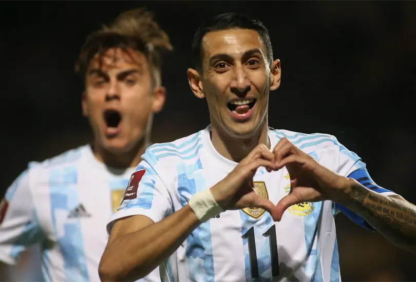 Argentina se afianza en la eliminatoria gracias al GOLAZO de Di María Argentina se afianza en la eliminatoria gracias al GOLAZO de Di María