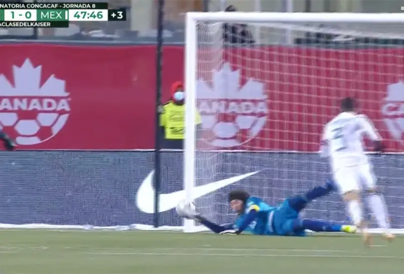 Ochoa, v&iacute;ctima de los comentarios tras los goles de Canad&aacute;