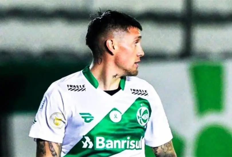 Nico Castillo ha jugado menos de media hora desde que salió del América Nico Castillo ha jugado menos de media hora desde que salió del América