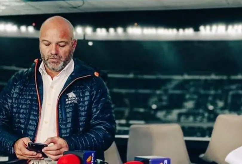 Luis García dice que Chivas lleva siendo un equipo mediano desde hace tiempo Luis García dice que Chivas lleva siendo un equipo mediano desde hace tiempo
