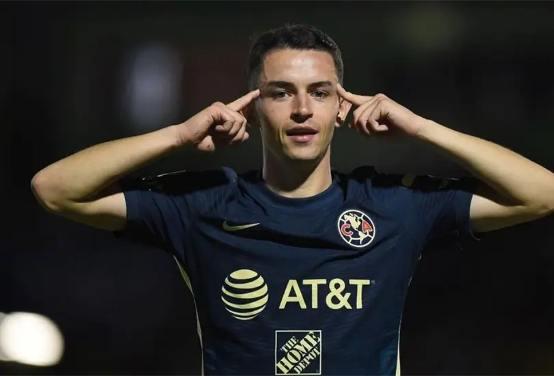 &Aacute;lvaro Fidalgo dice que Am&eacute;rica tiene un gran plantel y va por la 14