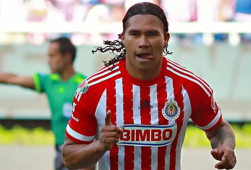 Gullit Peña y otros jugadores con más goles en Chivas que Oribe Peralta Gullit Peña y otros jugadores con más goles en Chivas que Oribe Peralta
