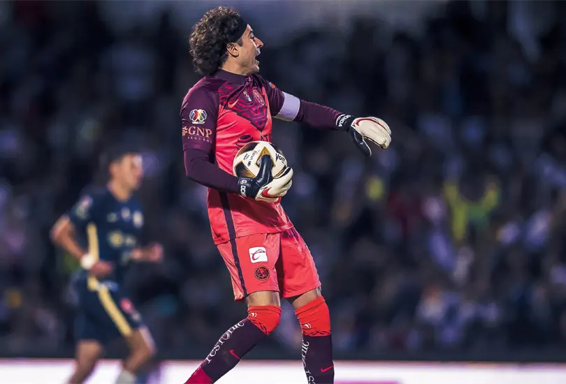 Ochoa defiende actuaci&oacute;n del Am&eacute;rica vs Pumas: No tenemos que cambiar