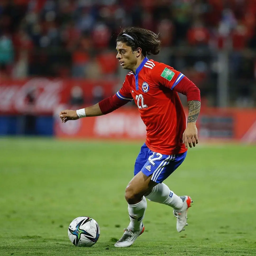 Montecinos en juego con Chile - @joacomontecinos8