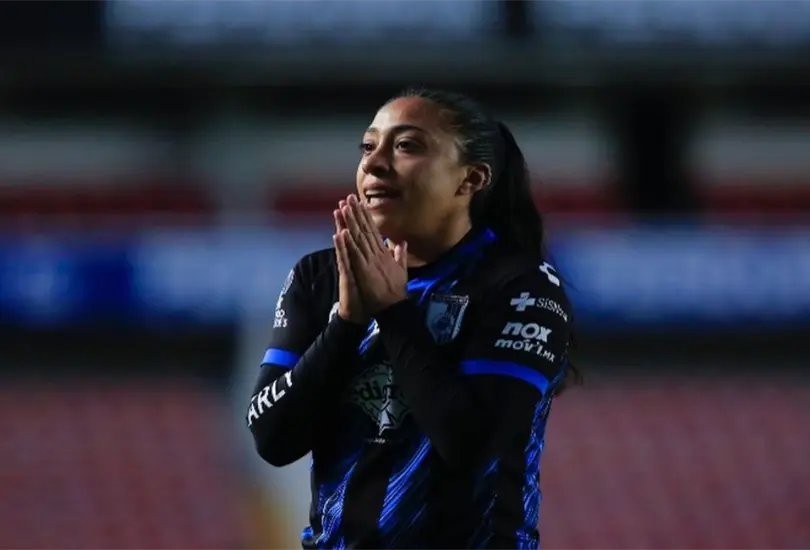 Golazo de Daniela S&aacute;nchez, jugadora del Quer&eacute;taro, compite para el Premio Pusk&aacute;s 2021