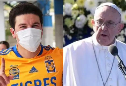 Samuel García obsequia playera de los Tigres al Papa Francisco