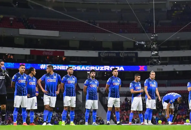 Cruz Azul agota sus posibilidades de Liguilla tras caer ante Le&oacute;n