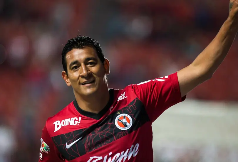 Futbolistas que fallecieron a causa de un c&aacute;ncer