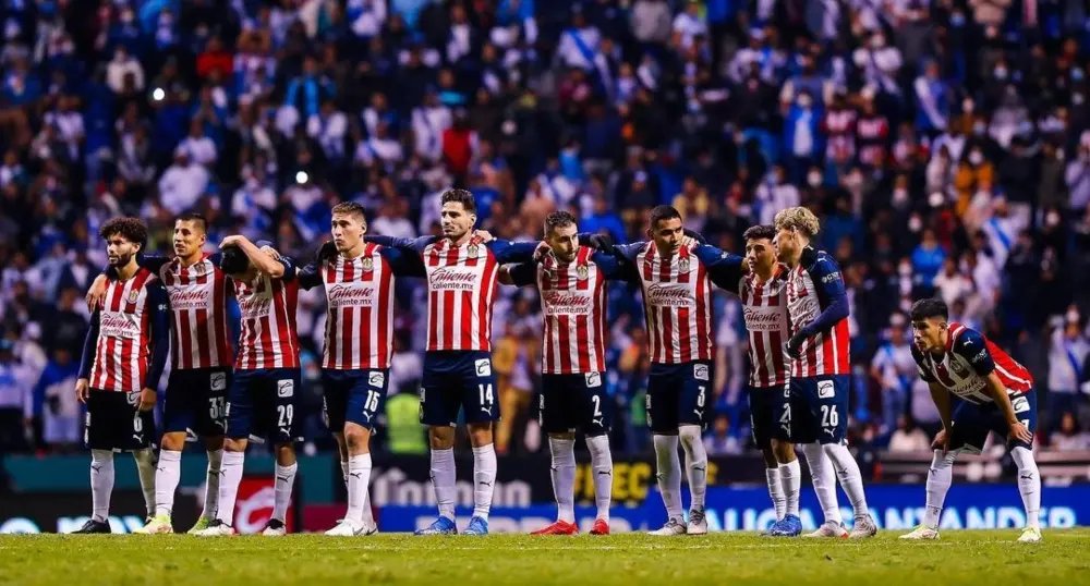 Las Chivas no lograron acceder a la Liguilla del Apertura 2021. (Instagram @chivas)