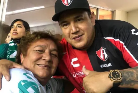 Eddy Reynoso elogia el comportamiento de la afición del León en el estadio