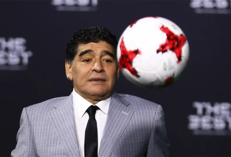 Capturan a presunto ladrón que robó reloj de Maradona con valor de 500 mil pesos Capturan a presunto ladrón que robó reloj de Maradona con valor de 500 mil pesos
