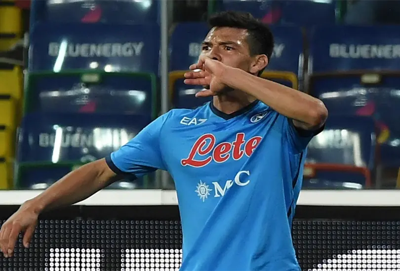 Chucky Lozano y el Napoli se toparán al Barcelona en los playoffs de la Europa League Chucky Lozano y el Napoli se toparán al Barcelona en los playoffs de la Europa League