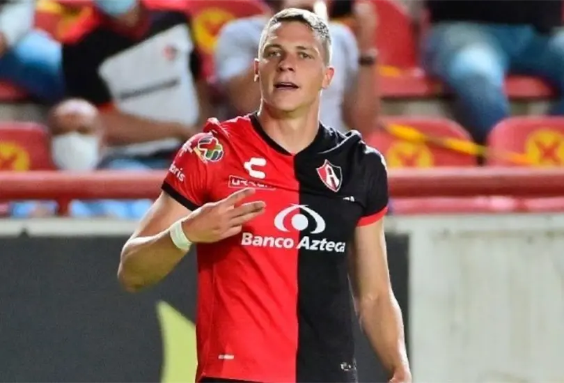 Julio Furch contó el regaño que le hizo a Edgar Zaldívar por fallar un gol sin portero Julio Furch contó el regaño que le hizo a Edgar Zaldívar por fallar un gol sin portero