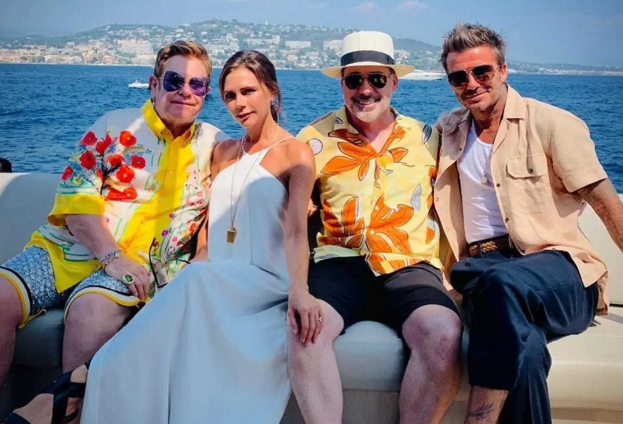 David Beckham constantemente convive con el cantante. Foto: Instagram @eltonjohn.